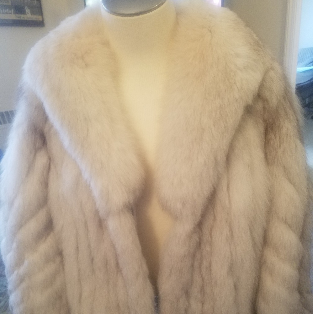 Vintage Saga Fox Fur L